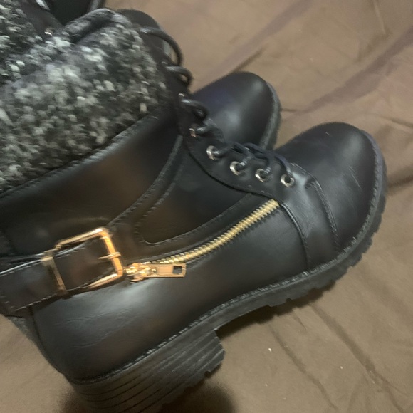 GIRL BOOTS SIZE 6 NEW - Picture 8 of 11